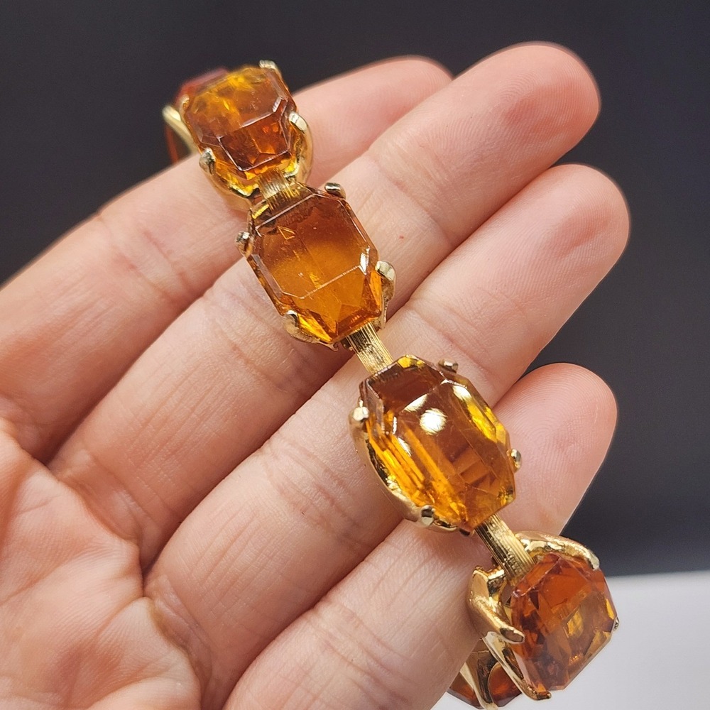 Vintage Estate Link Bracelet Orange Glass Gold Tone 7in